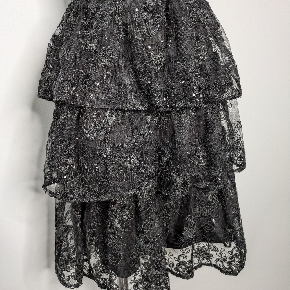 Julia Jordan black tiered layered sequin fit & flare v neck knee length dress 4 - Picture 5 of 10